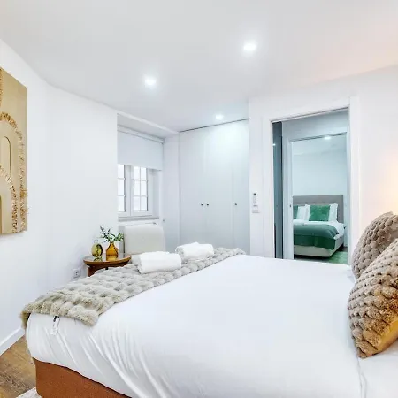 Portucale ! Alfama Sweet Retreat Lägenhet